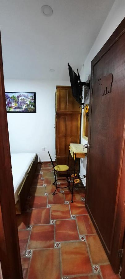 Hotel Boutique Casa Elefante Γκουανταλαχάρα Εξωτερικό φωτογραφία