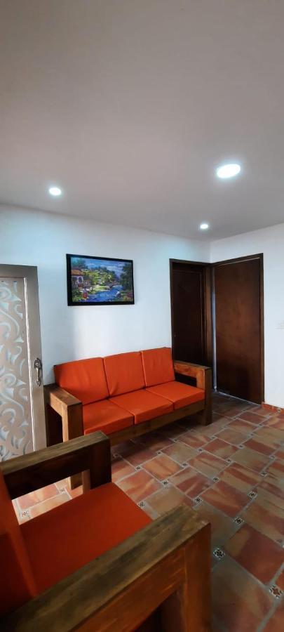 Hotel Boutique Casa Elefante Γκουανταλαχάρα Εξωτερικό φωτογραφία